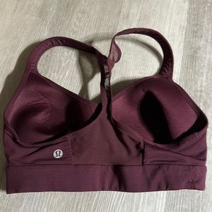 Lululemon sports bra